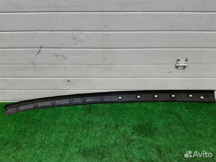 Молдинг крыши правый Dodge Caliber PM 2007