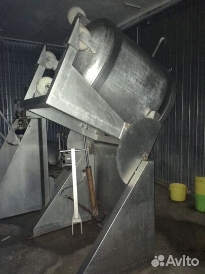 Массажер вакуумный на 600 литров diamant