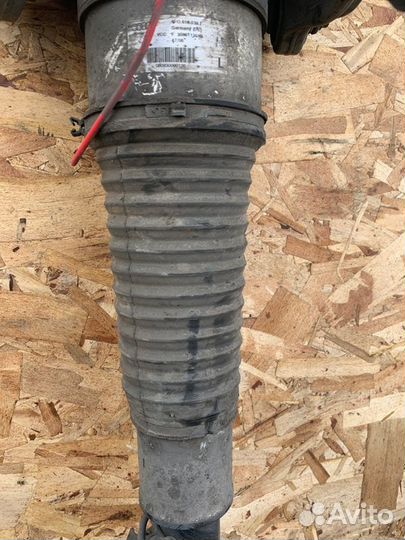 Пневмостойка передняя левая Audi A6 C6 универсал