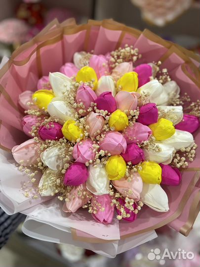 Розы тюльпаны доставка цветы подарок 8 марта