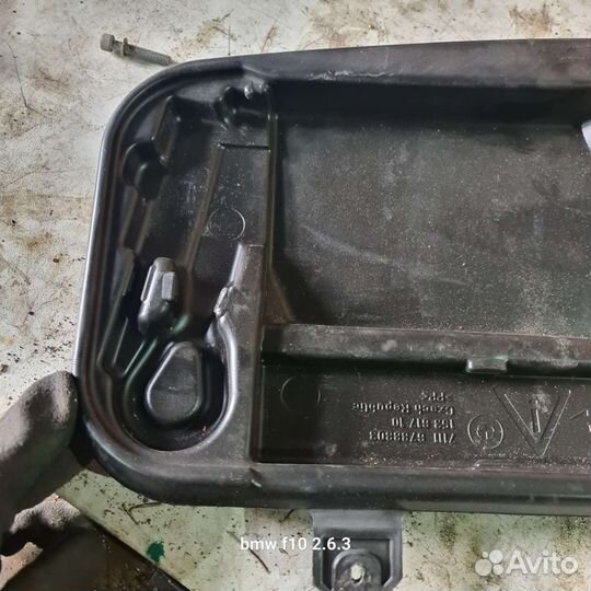 Ящик под инструменты bmw 5 f10