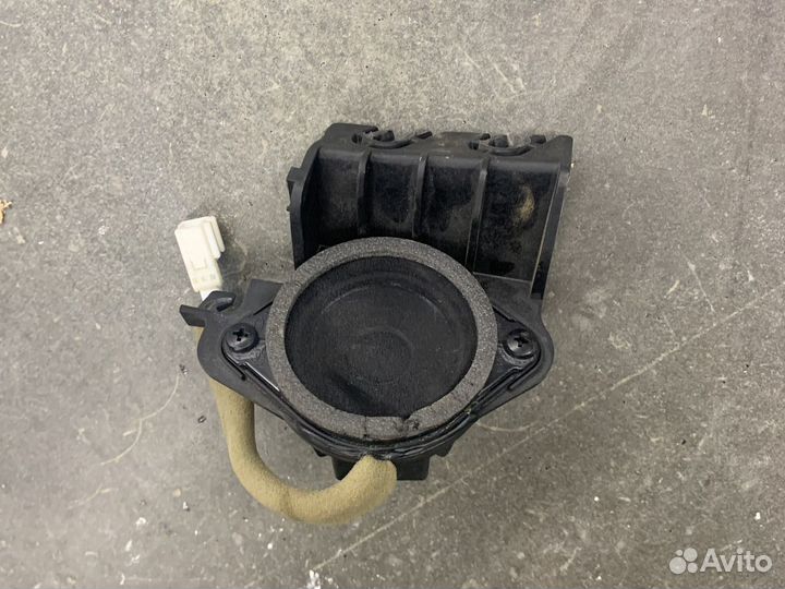Динамик в панель приборов Солярис 2 Рио 4