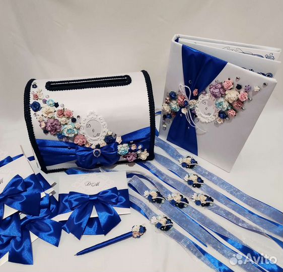 Свадебные аксессуары в разных цветах