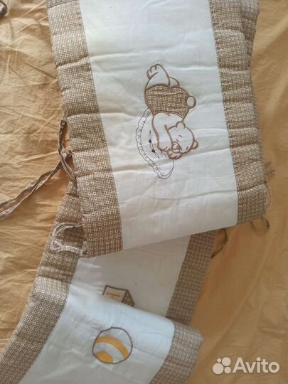 Бортики в кроватку, комплект постельного белья