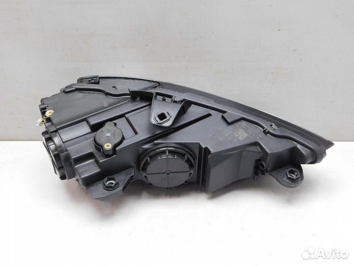 Фара левая Audi A3/RS3/S3