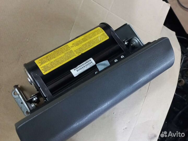 VW T4 Multivan(96-03) подушка 7D1880200 пассажира