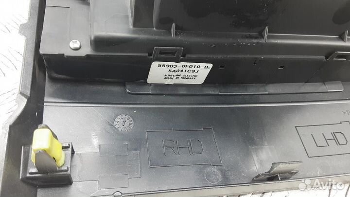 Блок управления климатической установкой Toyota Co