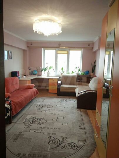 2-к. квартира, 63 м², 5/9 эт.