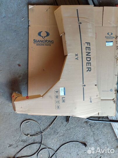 Крыло переднее левое, правое ssang yong kyron