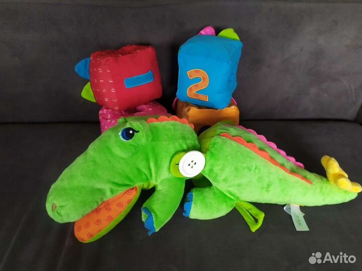 Игрушка-шуршалка крокодил