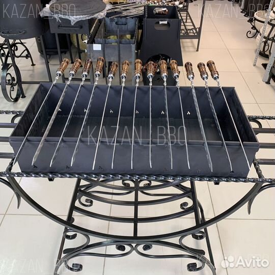 Мангал с боковыми полками и дровницей, 4 мм