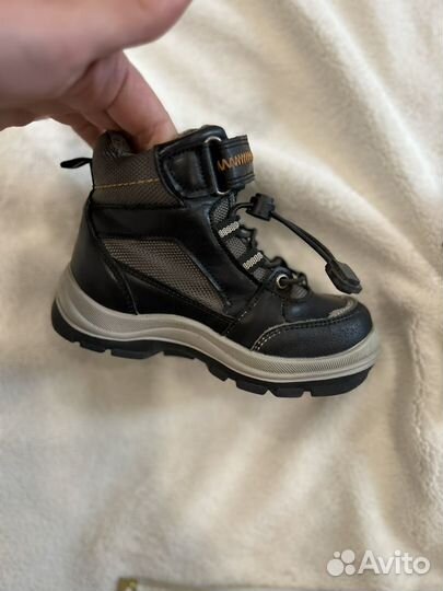 Ботинки демисезонные 24-25 для мальчика
