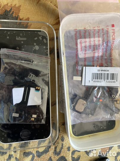 Телефон iPhone 5с