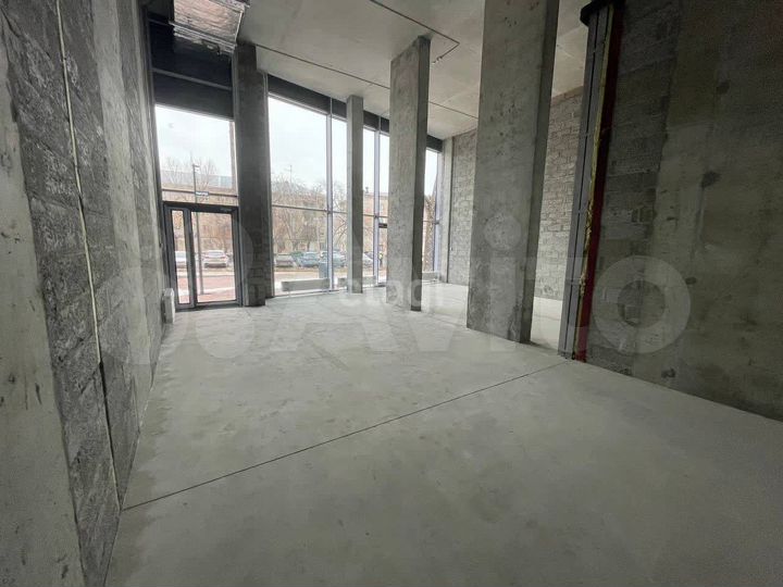 Сдам торговое помещение, 107.8 м²