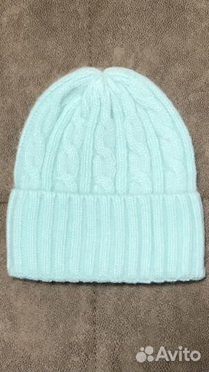 Шапки пуховые(новые),размер 54-60