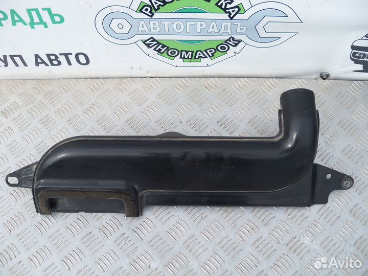 Воздухозаборник Mazda 626 GE 2.0 FS 1995г