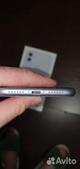 iPhone 11, 64 ГБ
