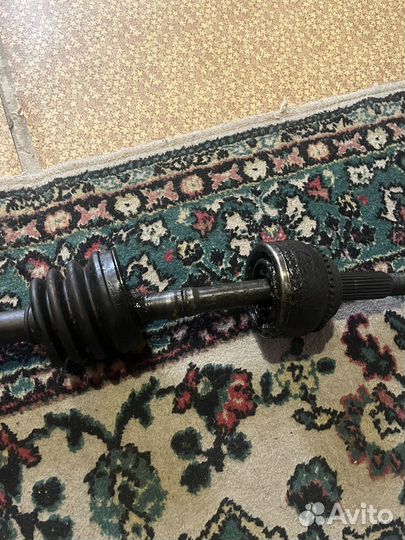 Привод передний правый mitsubishi lancer 9