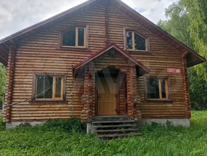 Коттедж 240 м² на участке 30,4 сот.