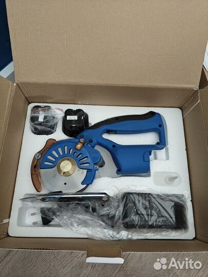 Дисковый аккумуляторный нож Red Shark RS-T100D-BL