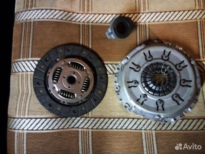 Сцепление в сборе на Форд Мондео I,II; Форд escort