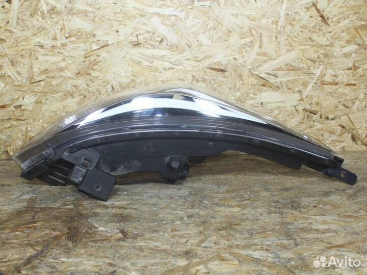 Фара правая Kia Rio