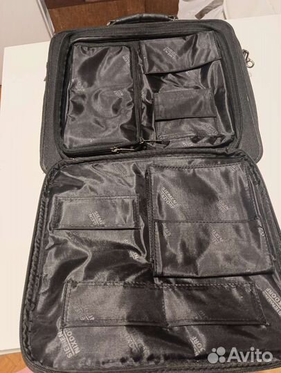 Сумка(чемодан) для ноутбука 15