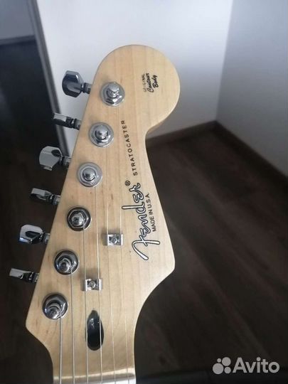 Фендер стратокастер