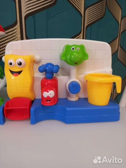 Развивающие игрушки / игрушки для купания