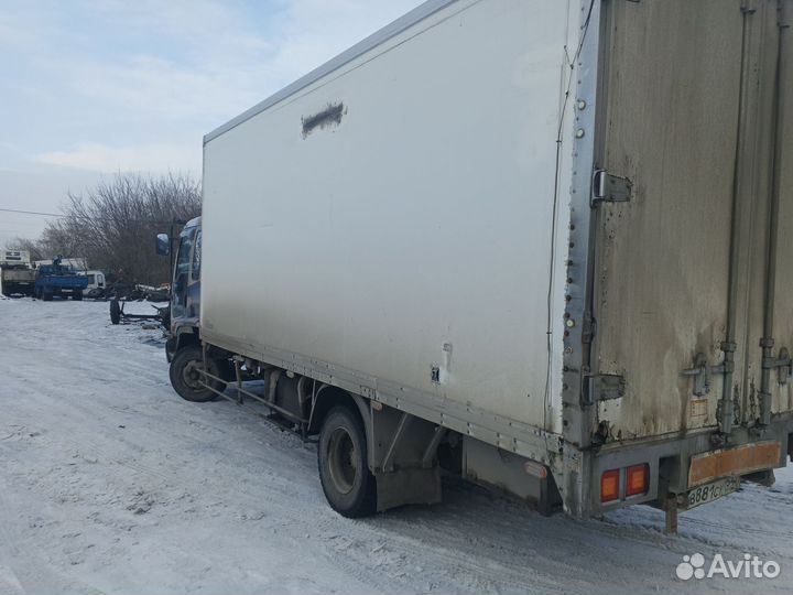 Isuzu Forward 6HH1 двигатель