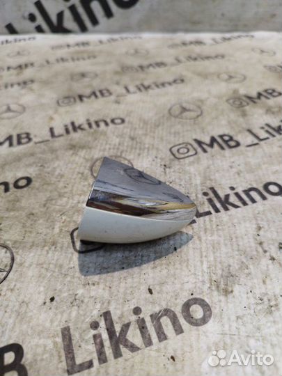 Уголок ручки двери задний левый Mercedes Gl X164