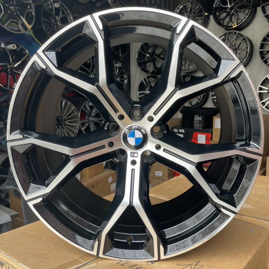 Литые диски BMW 9.5×R21 5×112