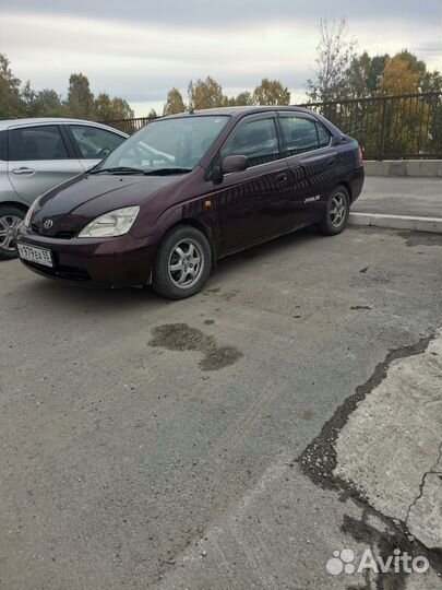 Размещу рекламу на своём авто