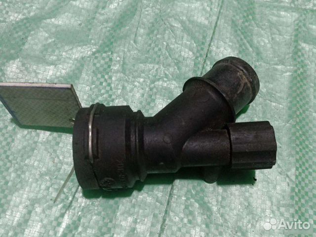 Фланец системы охлаждения Audi A3 8L