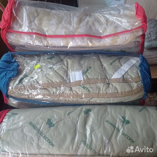 Продам матрас и наматрасники новые