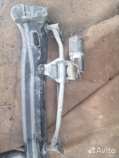 Трапеция дворников Renault Trafic