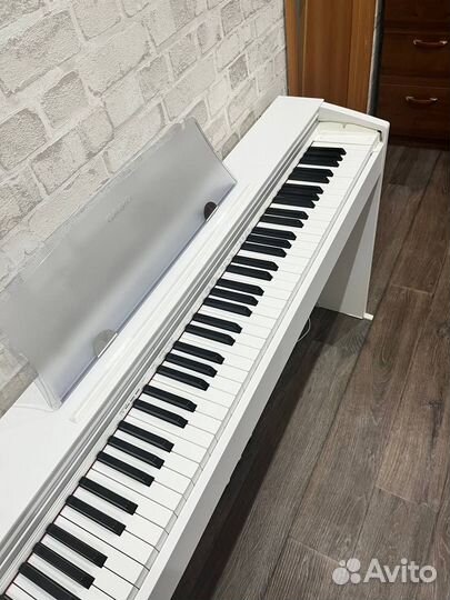 Цифровое пианино casio privia PX - 770WE