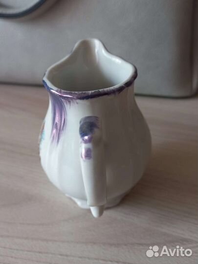 Старинный сливочник