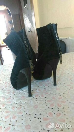 Продам босоножки-сапожки летние, натуральная кожа