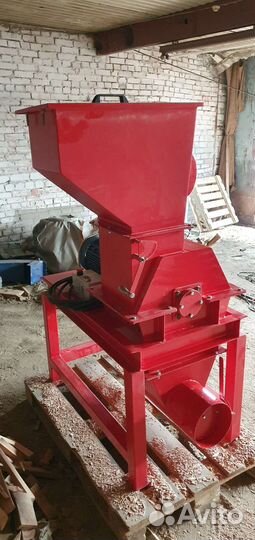 Дробилка молотковая молот 3000