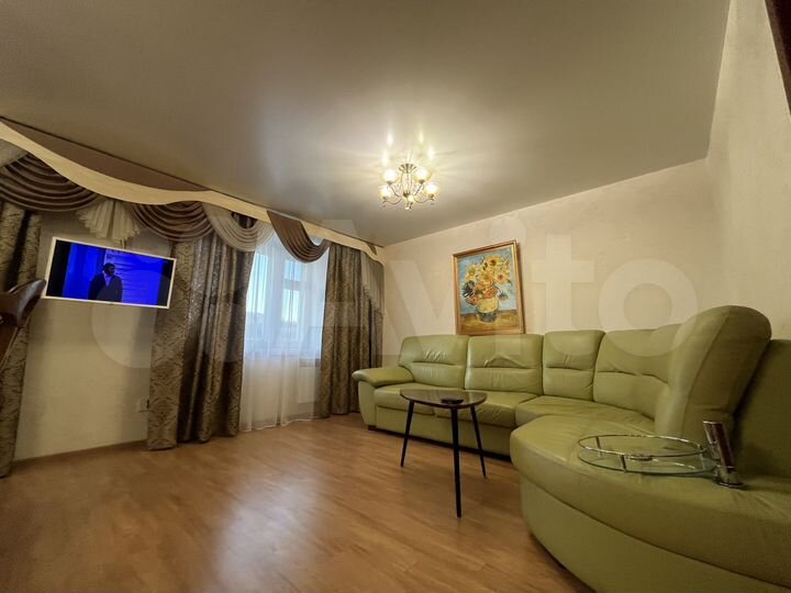 2-к. квартира, 85 м², 4/9 эт.