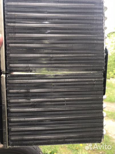 Радиатор печки BMW е34