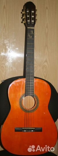 Классическая гитара 3/4