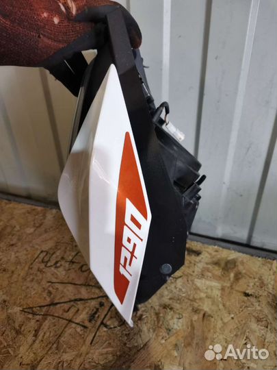 Ktm superduke 1290 фара 2016 год