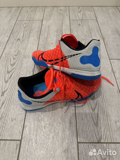 Футзалки Nike React Gato