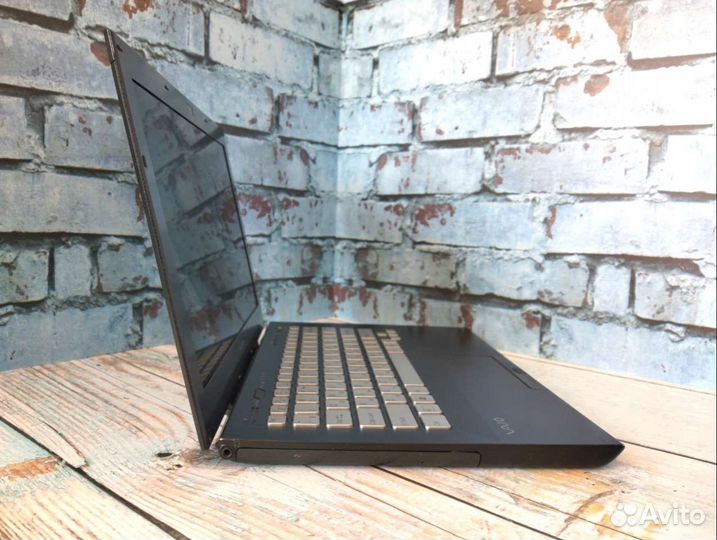 Ультрабук Sony Vaio на i3/ RAM 6/ SSD 128