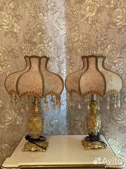 Лампа настольная