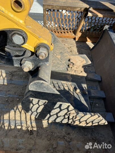 Мини экскаватор