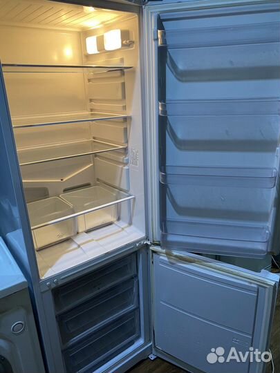 Холодильник hotpoint ariston