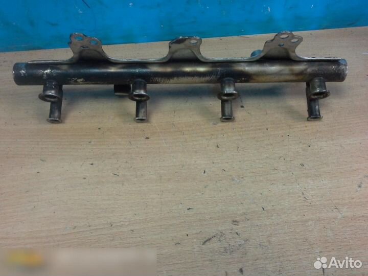 Рейка топливная (рампа) Audi A4 B8 2007-2015